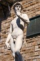 0120Piazza della Signora